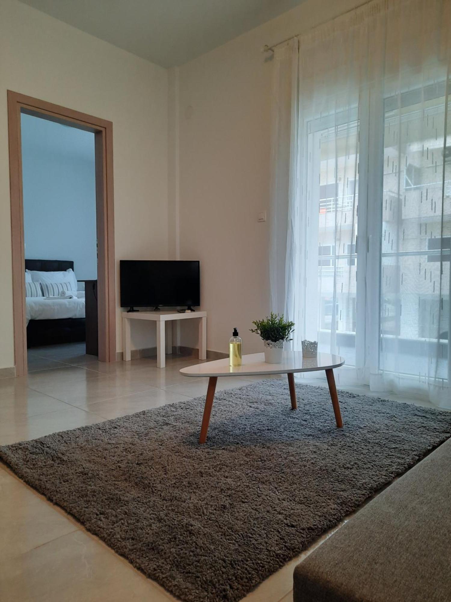By The Sea Apartment Peraia  Phòng bức ảnh